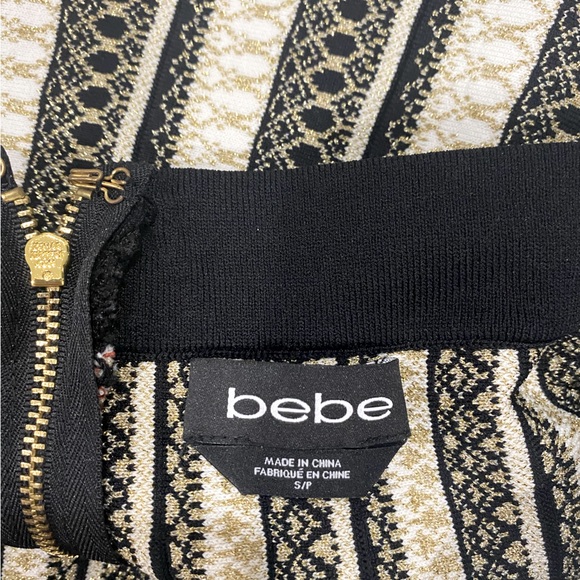 BEBE skirt - Picture 3 of 4